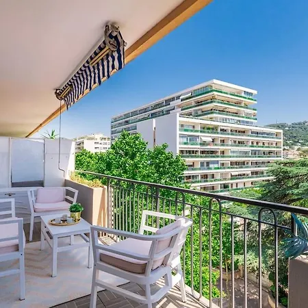 Bel Centre De * Cannes